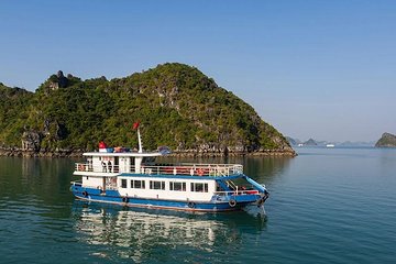 TOP Luxury Day Cruise Jadesails Halong – Lan Ha Bay Full Day