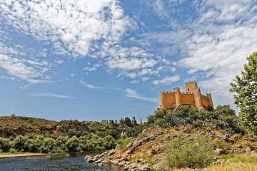 Private 8-hour tour: Knight Templars from Lisbon Hotel pick up