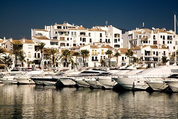 Private City Tour of Marbella and Puerto Banús with Hotel Pick-up