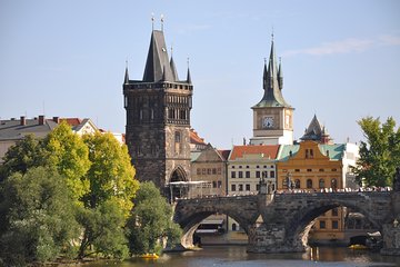 Private tour of Prague by car