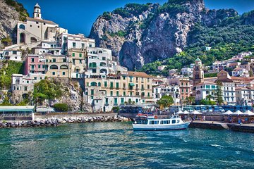 Private tour of the Amalfi coast from Sorrento