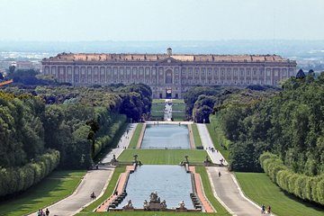 Transfer from Naples to Caserta with a stop Royal Palace