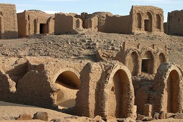 oases of Kharga