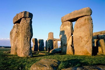 Small Group Stonehenge, Bath and Secret Place Tour from London