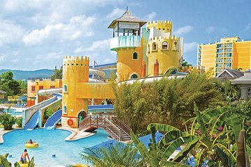 Montego Bay Shore Excursion: Sunscape Splash All-Inclusive Day Pass