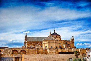 Classic Cordoba: Mosque, Synagogue & Jewish Quarter Guided Tour