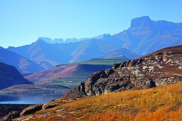 Drakensberg Mountain Range and Nelson Mandela Capture Site Day Tour from Durban