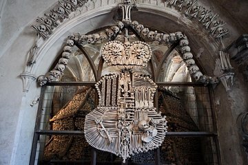 Kutna Hora Day Tour Including Sedlec Ossuary from Prague 