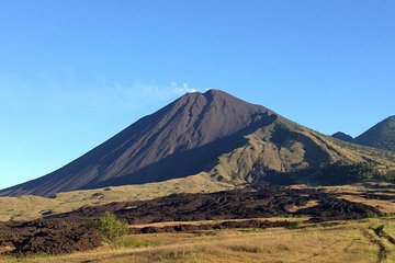 Pacaya Volcano Excursion from Guatemala City