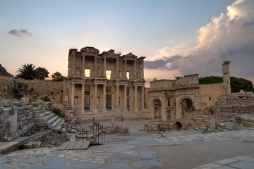 Ephesus and Virgin Marys House in one day from Istanbul