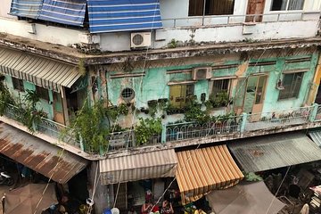 Saigon Afternoon Unseen Street Food Adventure by motorbike or scooter