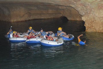 Cave-Tubing & Zip-Lines in Nohoch Che'en from Belize City