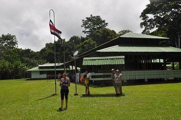 Corcovado Day trip -Sirena station