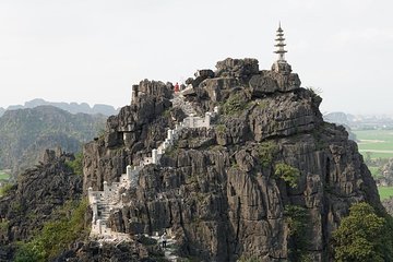 Ninh Binh Small Group 1 Day Tour: Hoa Lu, Tam Coc, and Mua Cave