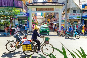 Small Group Tour Discover Ho Chi Minh City