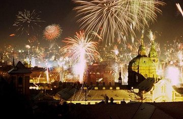 30th DEC Holiday Pub Crawl in Prague