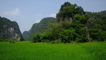 Tam Coc Hoa Lu Ancient Capital Deluxe Tour depart from Hanoi Old Quarter