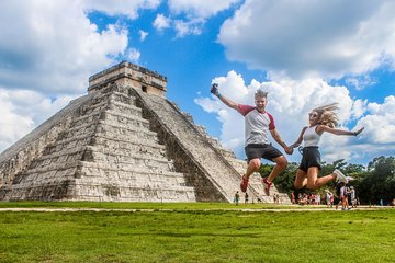 Chichen Itza Cenote and Valladolid from Cancun 