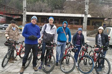 All-Inclusive Private Biking and Hiking Tour at Huanghuacheng Great Wall