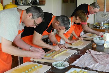 Private Tuscany Cooking Lessons with a Professional Chef