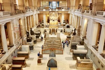 Giza Pyramids, sphinx, Old Coptic Cairo & Egyptian Museum Tour