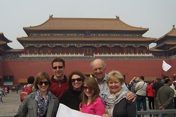 Forbidden City Tickets and Tiananmen Square Small group walk tour