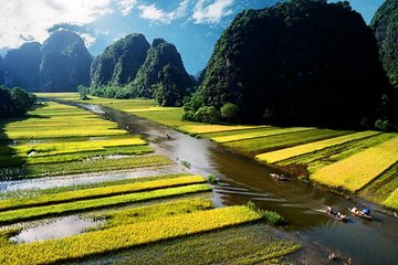 Ninh Binh Group Day Tour (Cycling,Tam Coc,Hoa Lu,Local Family)