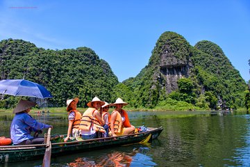 Full-Day Tour to Ninh Binh: Bai Dinh Pagoda & Trang An from Hanoi