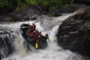 Adventure Rafting Class III and IV in Tenorio River from Playa Tamarindo