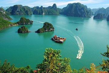 Incredible 4 Days 3 Nights Hanoi - Halong Bay