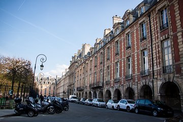 French Fashion, Fragrance and Fun in the Marais