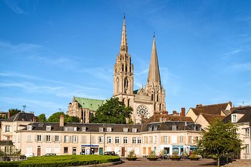 Private excursion to Chartres Cathedral