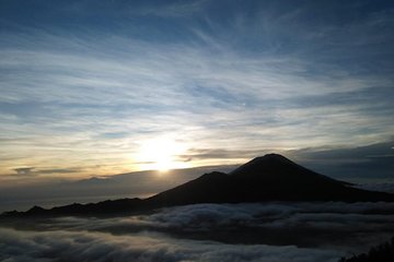 Mount Batur Volcano - Sunrise Trekking with White Water Rafting