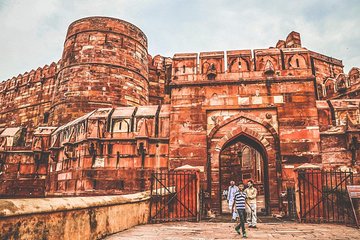 Taj Mahal and Agra Private Day-Trip from Delhi by Train