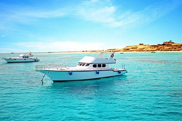 Mahmya: Giftun Island Snorkeling Cruise