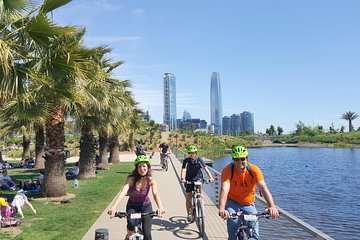 Panoramic Santiago Bike Tour