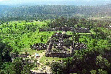 Preah Vihear, Koh Ker & Beng Mealea Tour