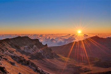 Haleakala Sunrise Best Guided Bike Tour with Bike Maui