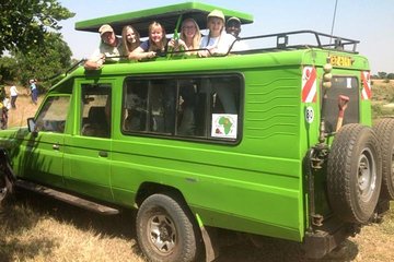 4 by 4 land cruiser and Jeep transfer to Maasai mara Hotels