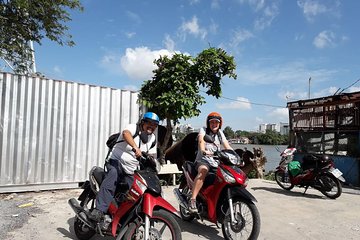 Ho Chi Minh City Sightseeing, nightlife Saigon, Local Markets