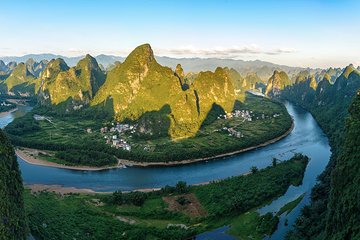 Xingping Xianggong Hill and Yangshuo Countryside Classic Day Tour