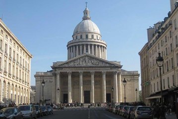 Latin District 2-Hour Private Tour: from the Middle Ages to Midnight in Paris