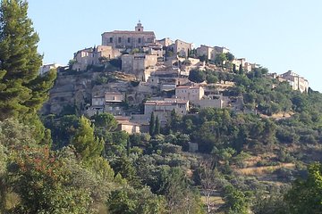 Luberon, Roussillon & Gordes Half-Day Tour from Avignon