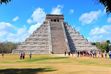 Chichen Itza Cenote: Inclusive Tour with Lunch, Snacks, & Drinks