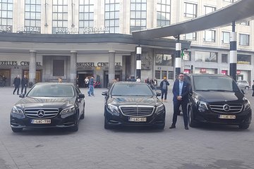 Private Transfer from ZeeBrugge or Bruges to Antwerp By Luxury car