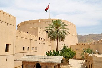 Full-Day Private Tour of Nizwa From Muscat
