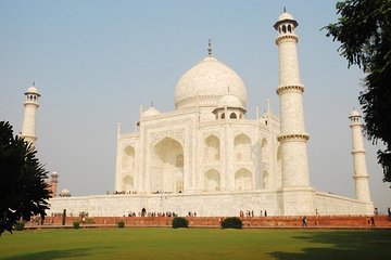 Sunrise Taj Mahal Tour From Delhi or Jaipur