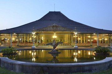 Solo Palace Tour with Sukuh and Ceto Temple from Yogyakarta