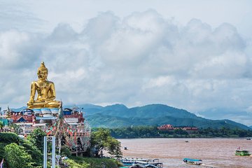 Ancient City Tour from Chiang Rai including Golden Triangle and Royal Villa