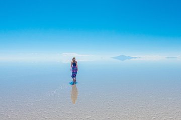 Uyuni Salt Flats 3D with private rooms and maximum 4 passengers